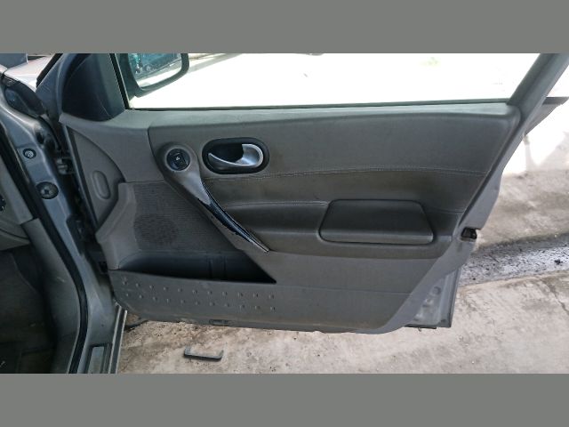 bontott RENAULT MEGANE II Fűtőmotor (Klímás)