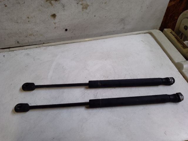 bontott RENAULT MEGANE II Gázrugós Kitámasztó Teleszkóp Pár Csomagtérajtó