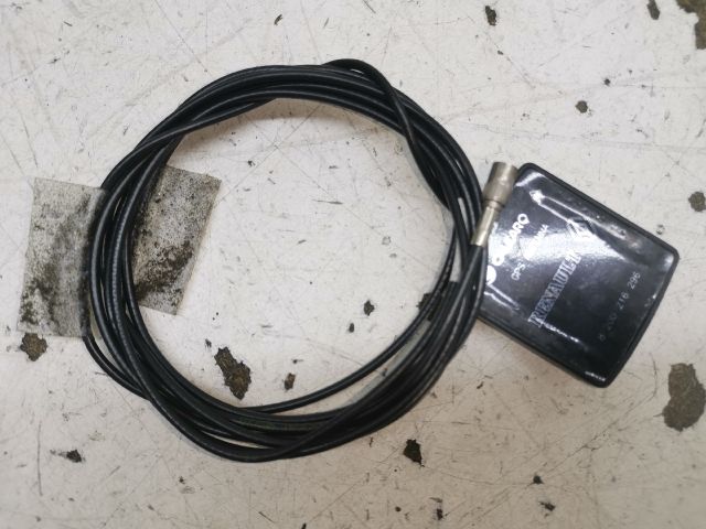 bontott RENAULT MEGANE II GPS Antenna