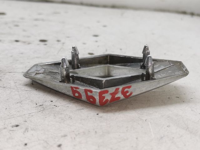 bontott RENAULT MEGANE II Hátsó Embléma