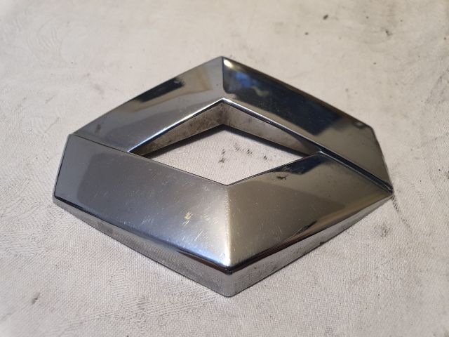 bontott RENAULT MEGANE II Hátsó Embléma