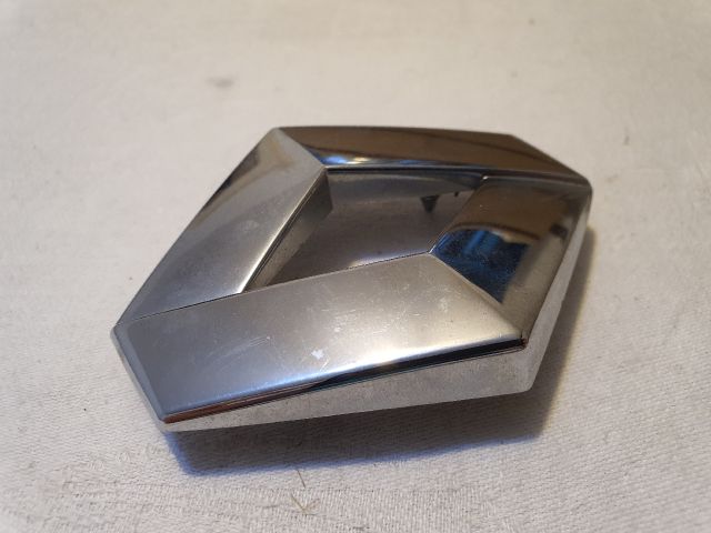 bontott RENAULT MEGANE II Hátsó Embléma