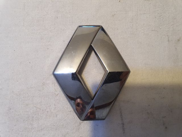 bontott RENAULT MEGANE II Hátsó Embléma