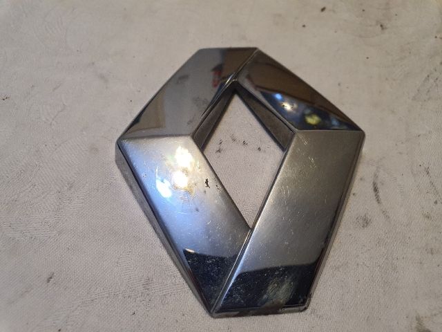 bontott RENAULT MEGANE II Hátsó Embléma