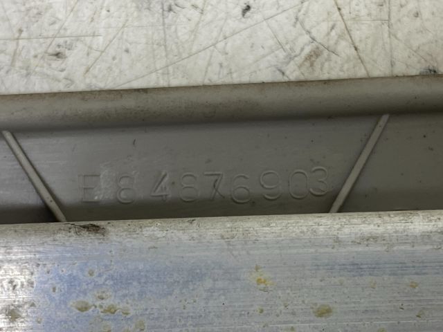 bontott RENAULT MEGANE II Hátsó középső Árnyékoló Roló