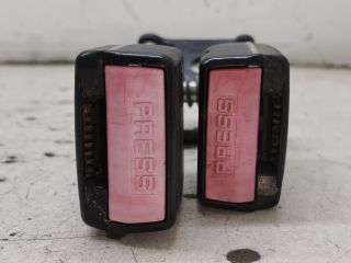 bontott RENAULT MEGANE II Hátsó középső Biztonsági Öv Csat