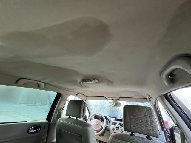 bontott RENAULT MEGANE II Hátsó középső Fejtámla