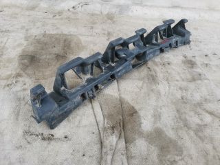 bontott RENAULT MEGANE II Hátsó középső Lökhárító Tartó (Műanyag)