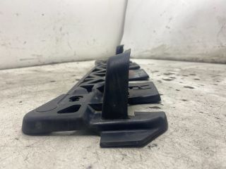 bontott RENAULT MEGANE II Hátsó középső Lökhárító Tartó (Műanyag)