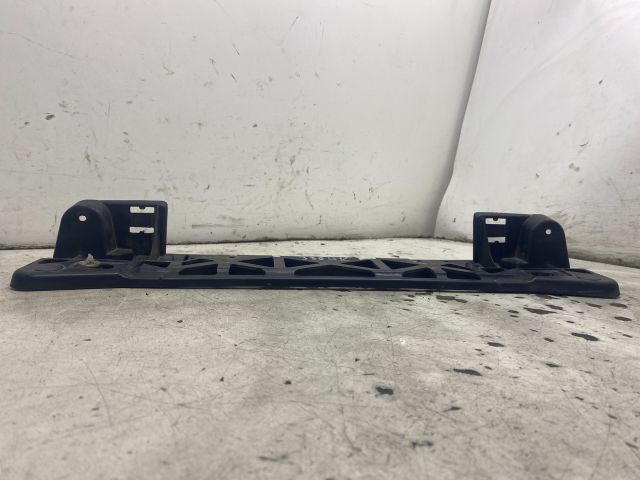 bontott RENAULT MEGANE II Hátsó középső Lökhárító Tartó (Műanyag)