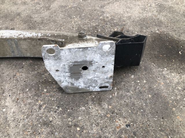 bontott RENAULT MEGANE II Hátsó Lökhárító Merevítő (Fém)