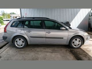 bontott RENAULT MEGANE II Hátsó Lökhárító (Részeivel)