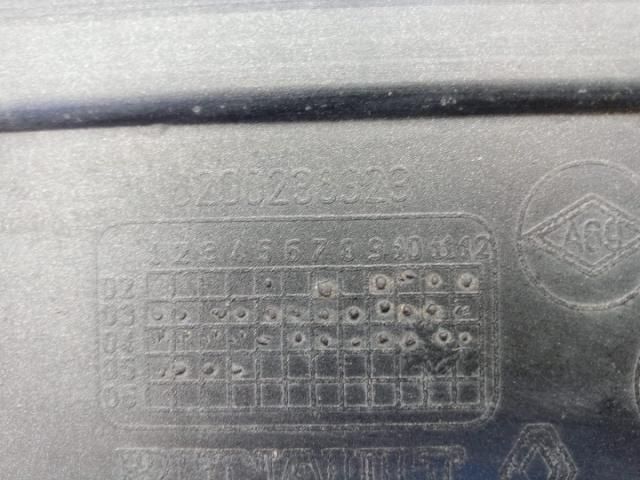 bontott RENAULT MEGANE II Hátsó Lökhárító (Üresen)