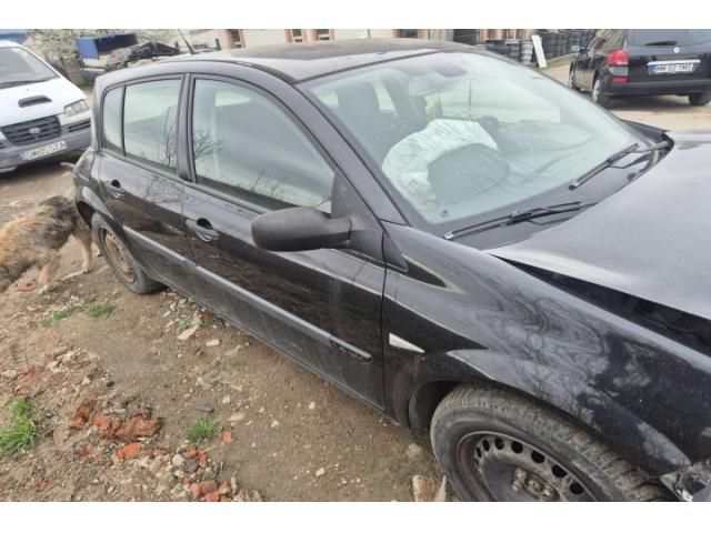 bontott RENAULT MEGANE II Hűtőrács