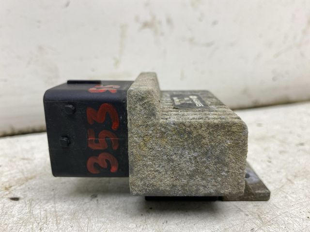 bontott RENAULT MEGANE II Izzító Relé