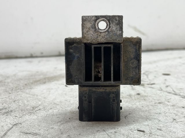 bontott RENAULT MEGANE II Izzító Relé