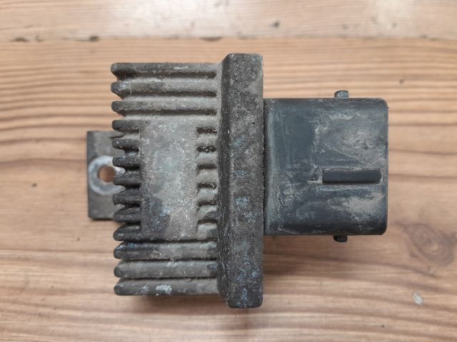 bontott RENAULT MEGANE II Izzító Relé