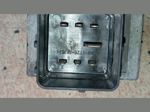 bontott RENAULT MEGANE II Izzító Relé