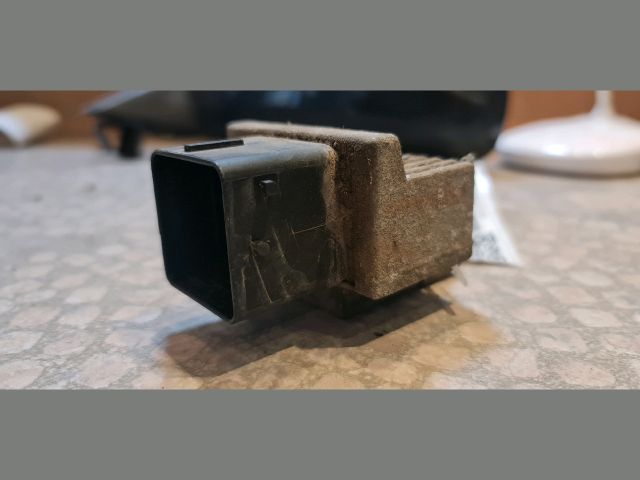 bontott RENAULT MEGANE II Izzító Relé