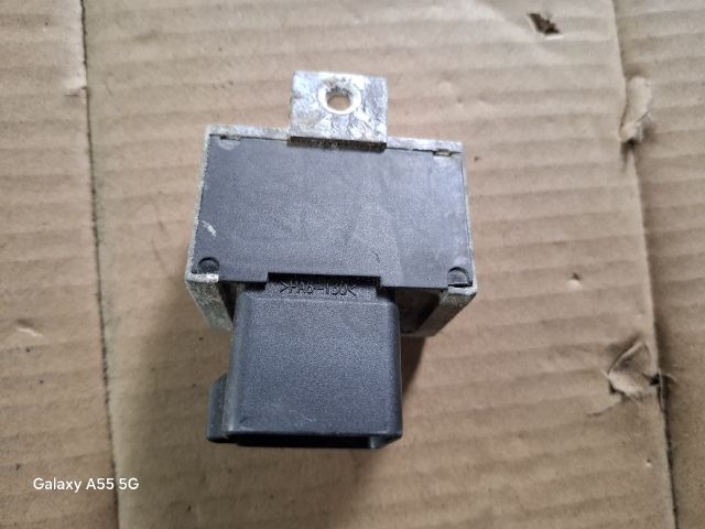 bontott RENAULT MEGANE II Izzító Relé