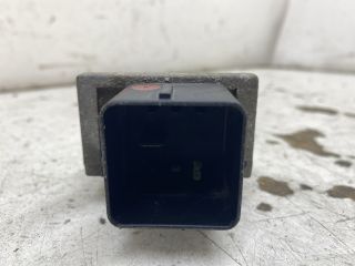 bontott RENAULT MEGANE II Izzító Relé