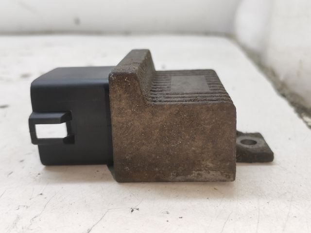 bontott RENAULT MEGANE II Izzító Relé