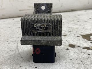 bontott RENAULT MEGANE II Izzító Relé