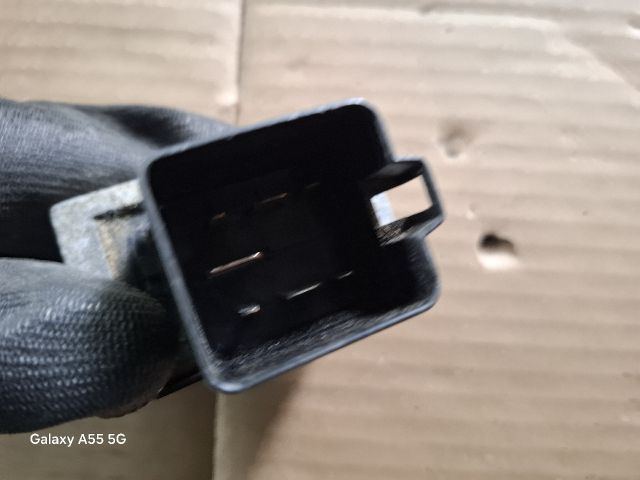 bontott RENAULT MEGANE II Izzító Relé