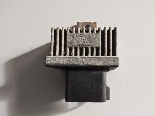 bontott RENAULT MEGANE II Izzító Relé