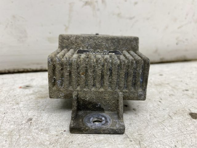 bontott RENAULT MEGANE II Izzító Relé