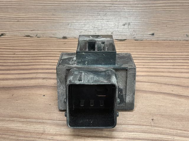 bontott RENAULT MEGANE II Izzító Relé