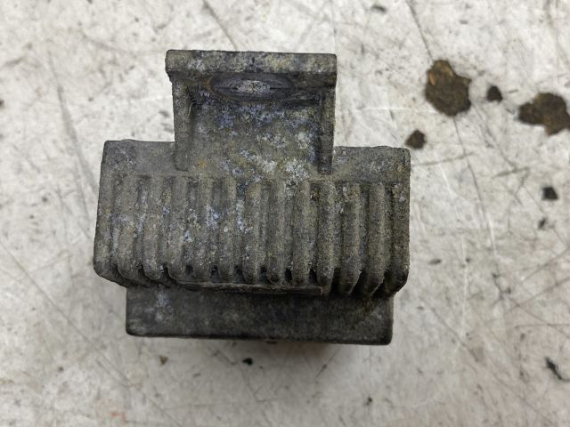 bontott RENAULT MEGANE II Izzító Relé