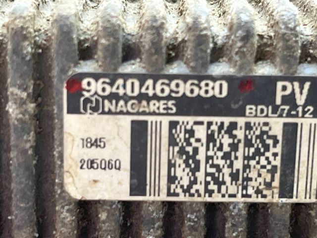 bontott RENAULT MEGANE II Izzító Relé