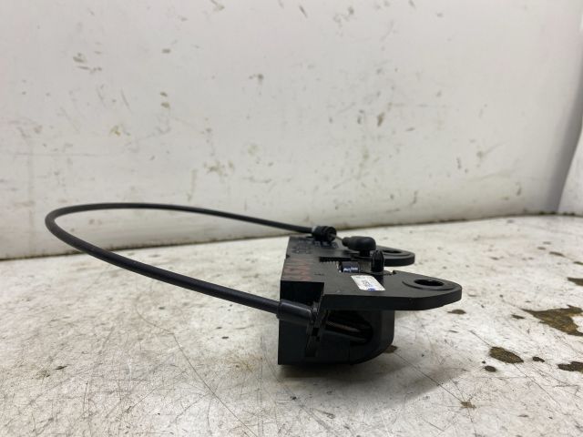 bontott RENAULT MEGANE II Jobb Csomagtérajtó Zárszerkezet