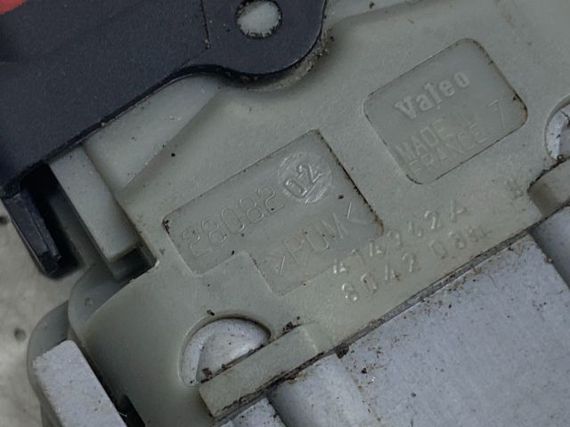 bontott RENAULT MEGANE II Jobb első Ablakemelő Kapcsoló