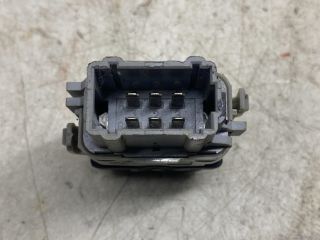 bontott RENAULT MEGANE II Jobb első Ablakemelő Kapcsoló