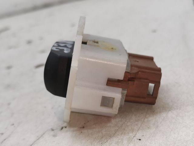 bontott RENAULT MEGANE II Jobb első Ablakemelő Kapcsoló