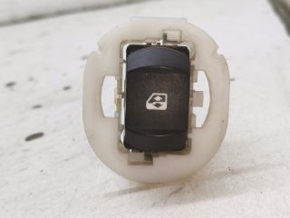 bontott RENAULT MEGANE II Jobb első Ablakemelő Kapcsoló