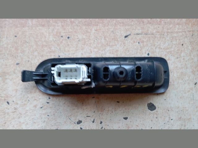 bontott RENAULT MEGANE II Jobb első Ablakemelő Kapcsoló