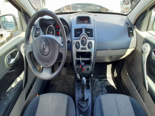 bontott RENAULT MEGANE II Jobb első Ablakemelő Kapcsoló