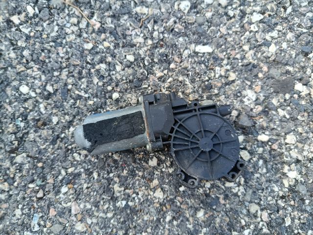 bontott RENAULT MEGANE II Jobb első Ablakemelő Motor