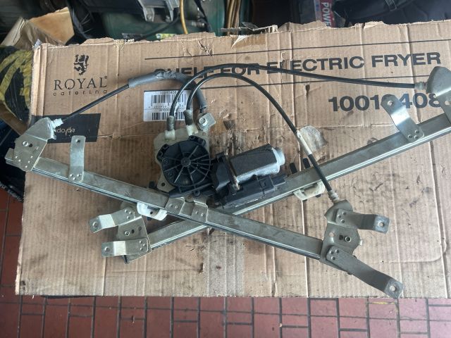 bontott RENAULT MEGANE II Jobb első Ablakemelő Szerkezet (Elektromos)