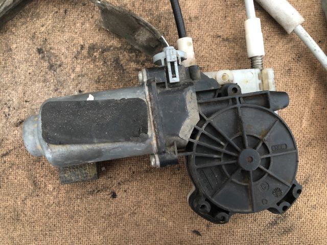 bontott RENAULT MEGANE II Jobb első Ablakemelő Szerkezet (Elektromos)