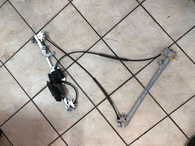 bontott RENAULT MEGANE II Jobb első Ablakemelő Szerkezet (Elektromos)