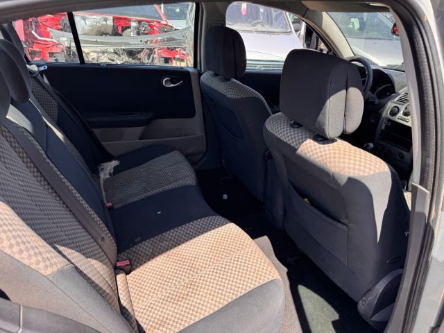 bontott RENAULT MEGANE II Jobb első Ajtó (Részeivel)