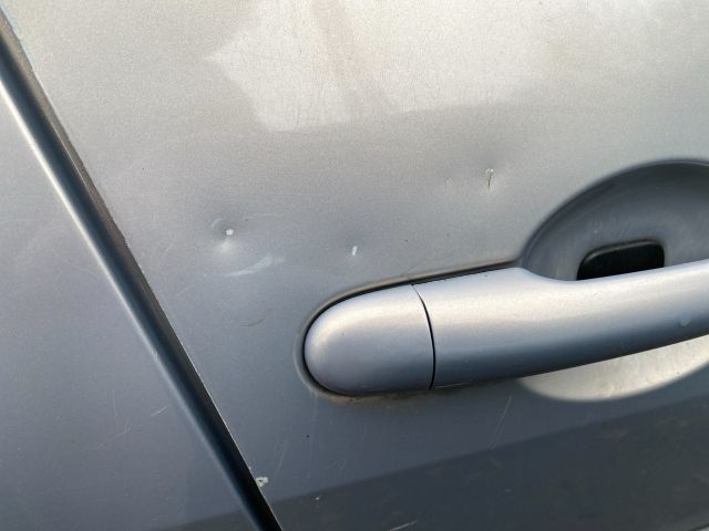 bontott RENAULT MEGANE II Jobb első Ajtó (Üres lemez)