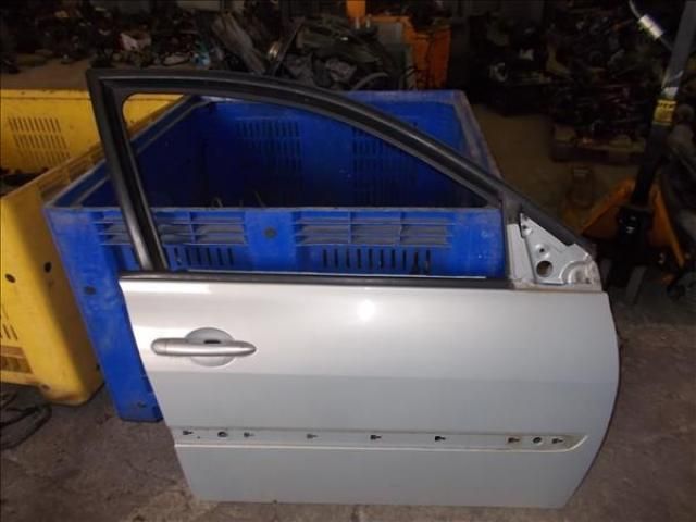 bontott RENAULT MEGANE II Jobb első Ajtó (Üres lemez)