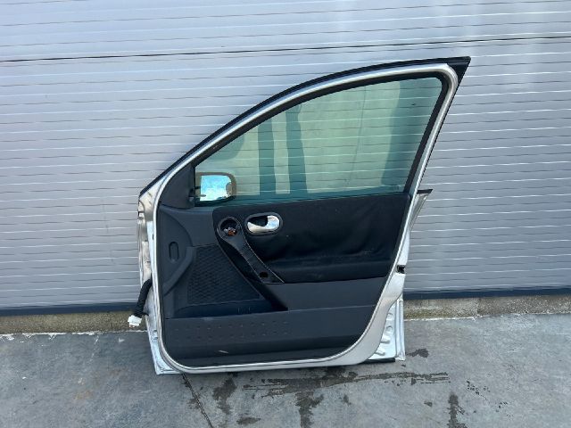 bontott RENAULT MEGANE II Jobb első Ajtó (Üres lemez)