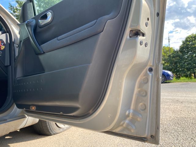 bontott RENAULT MEGANE II Jobb első Ajtó (Üres lemez)