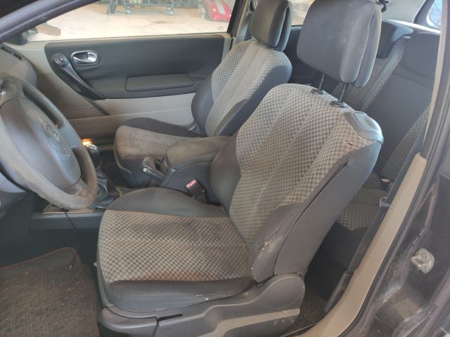 bontott RENAULT MEGANE II Jobb első Ajtózár